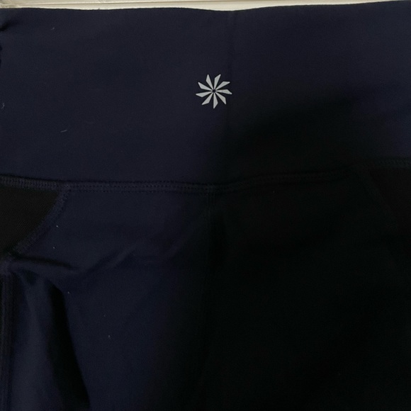 Athleta navy blue leggings with black mesh paneling size xs - Picture 5 of 7